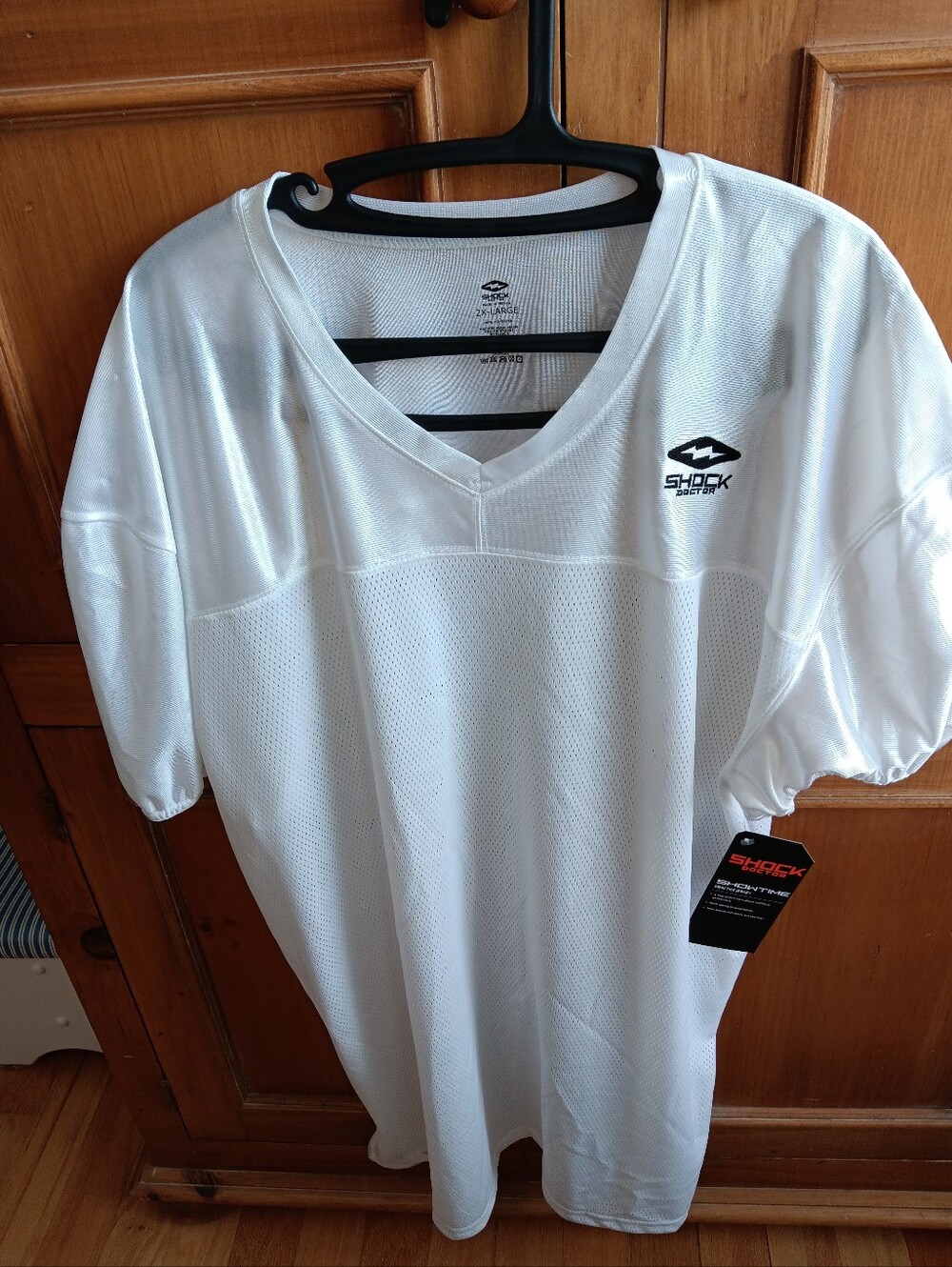 Shock Doctor Men’s White V-Neck Performance Shirt Football Practice 2xl